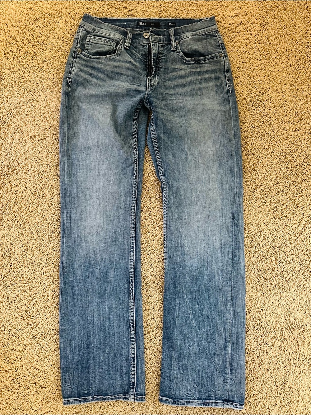 BKE Men's Medium Wash Straight Leg Jeans